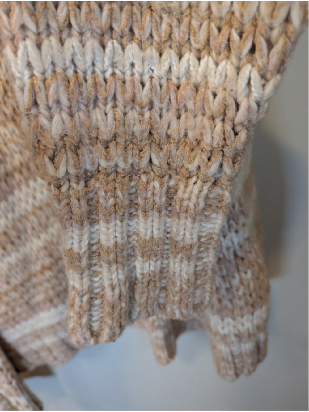 American Eagle Striped Chunky Knit Cardigan Sweater Cozy Neutral XL Extra Large - Picture 9 of 9
